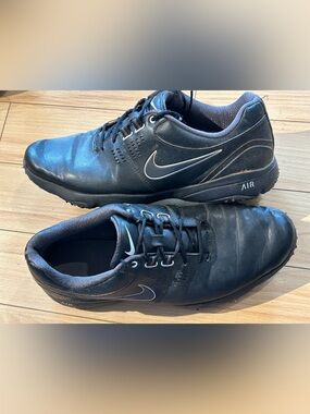 NIKE AIR Rival lll mens golf shoe